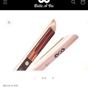 Titanium infrared hair straightener (rose gold) New in box.